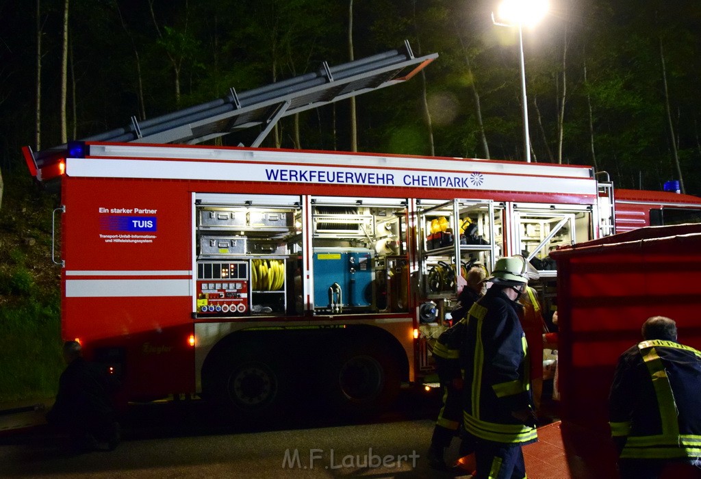 VU Gefahrgut LKW umgestuerzt A 4 Rich Koeln Hoehe AS Gummersbach P706.JPG - Miklos Laubert